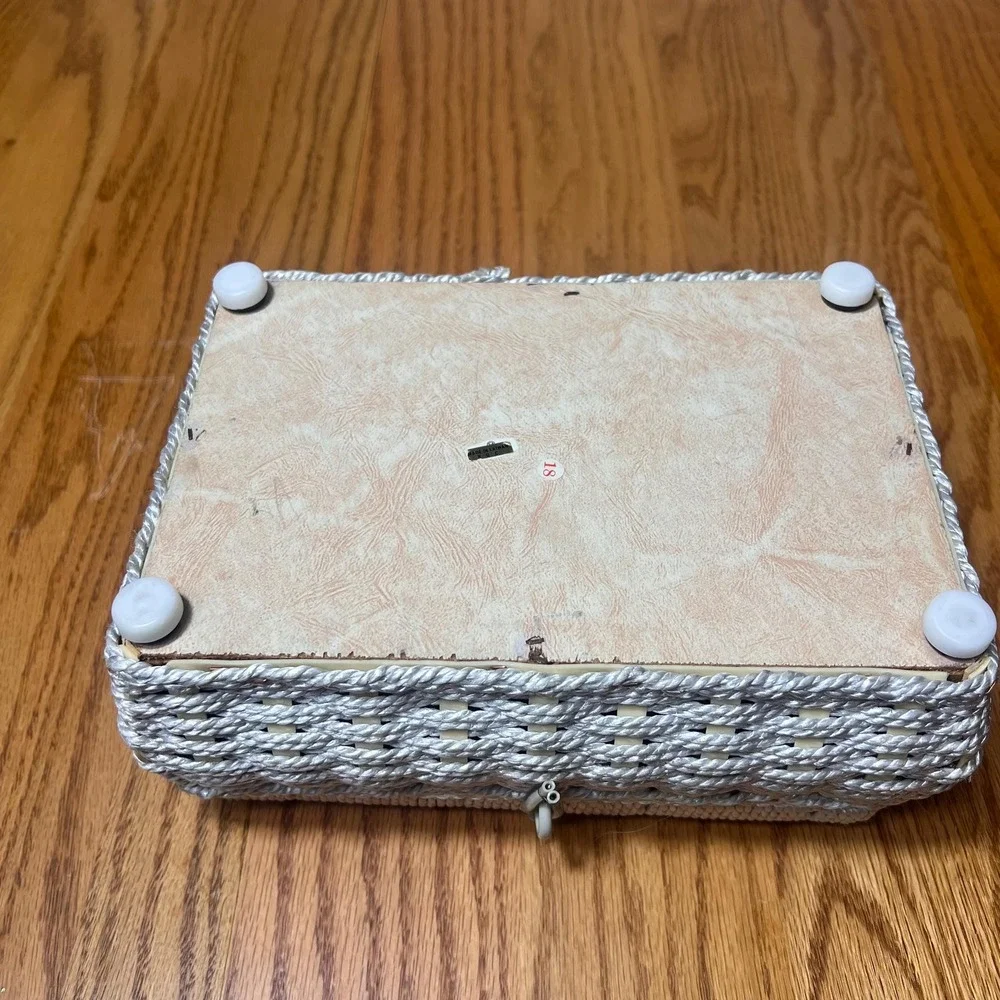 VTG Woven Sewing Basket Box Floral Tapestry Lid Taiwan cottage Box Needlework